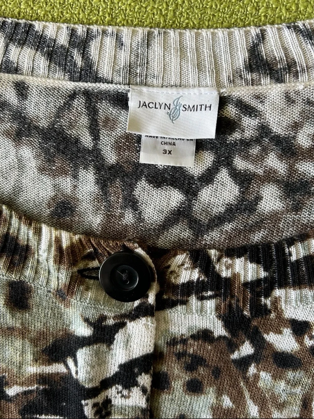 Jaclyn Smith Short-Sleeve Abstract Animal Print Cardigan